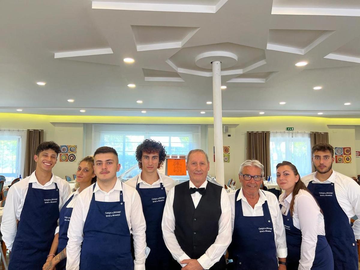 Hotel Dei Bizantini & Villaggio Campo Dei Messapi ซานเปียโตร อิน เบวานญา ภายนอก รูปภาพ